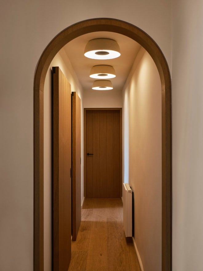 MARSET_LR_DJEMBE_C_CORRIDOR